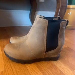 Sorel wedge booties